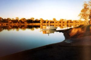 huck finn boat river