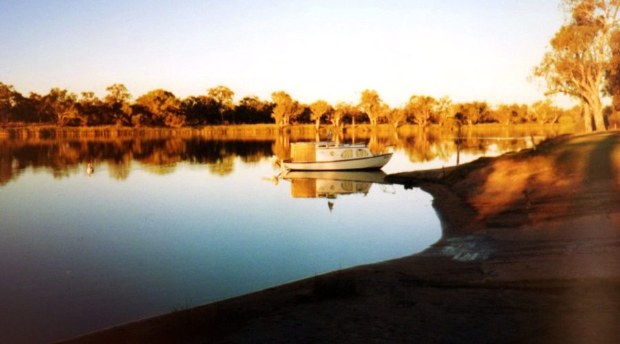 huck finn boat river