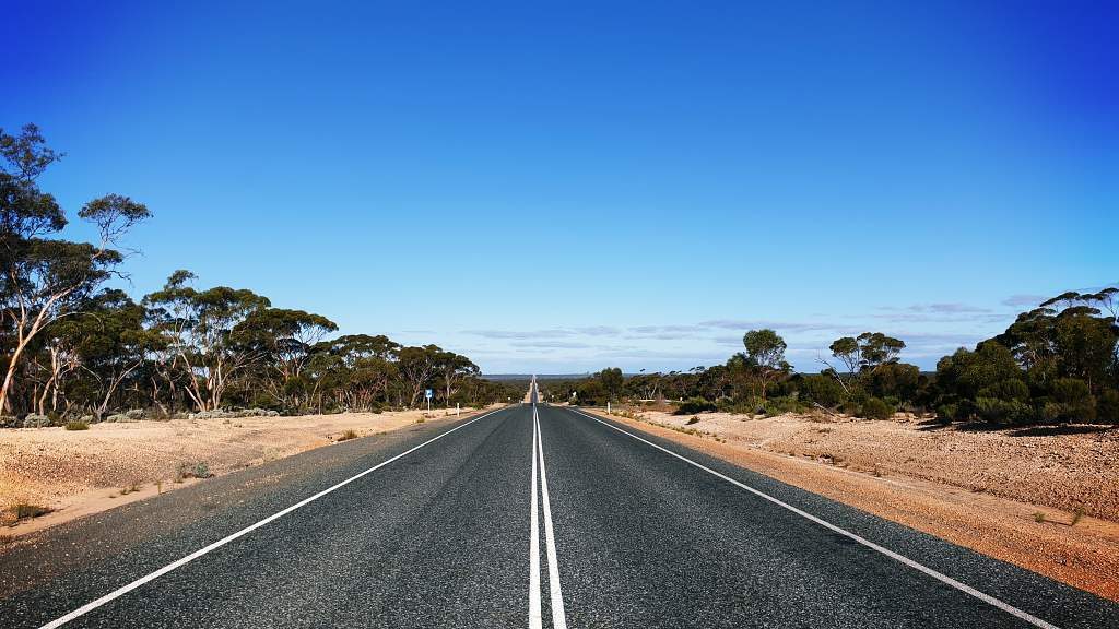 Crossing the Nullarbor near 90 mile straight